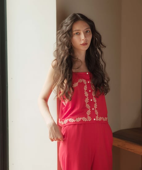 Embroidered camisole top【2027年4月上旬納期】