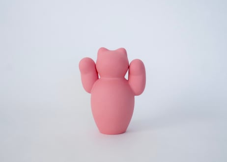 manekineko 赤/ 両手　菊池俊治