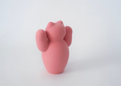 manekineko 赤/ 両手　菊池俊治
