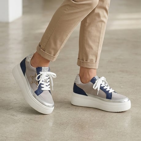 WX1802  METAL STAR LACEUP SNEAKERS