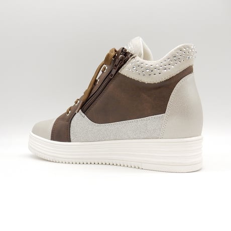 XJ7835 STAR INHEEL SNEAKER