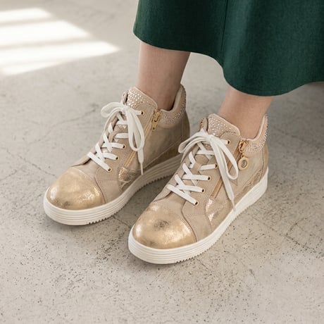 XJ7835 STAR INHEEL SNEAKER