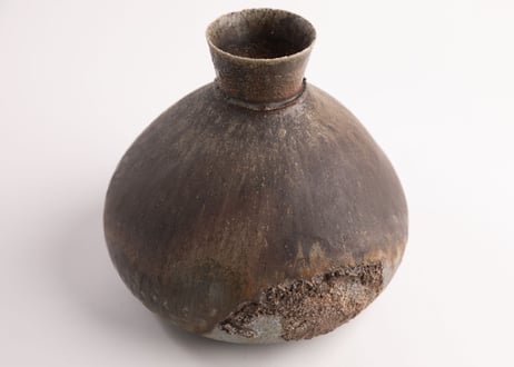 自然釉窯変花入　Kiln-Transformed Flower Vessel with Natural Ash Glaze　F7_56