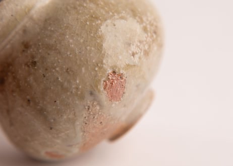 灰釉小壷　Small ash-glazed pot　R8-218