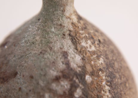 自然釉一輪挿　Single-Flower Vase with Natural Ash Glaze　F7_25