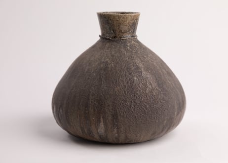 自然釉窯変花入　Kiln-Transformed Flower Vessel with Natural Ash Glaze　F7_56