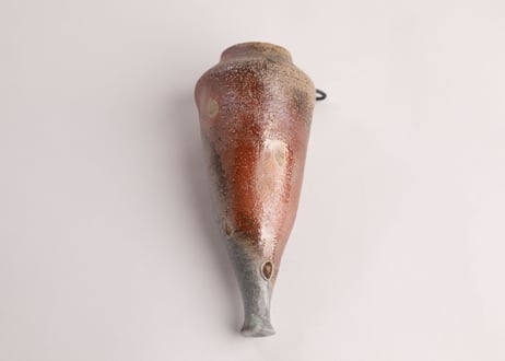灰釉掛花入　Ash-glazed hanging flower vase　F7_02