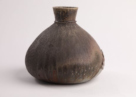 自然釉窯変花入　Kiln-Transformed Flower Vessel with Natural Ash Glaze　F7_56