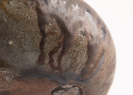 自然釉窯変花入　Kiln-Transformed Flower Vessel with Natural Ash Glaze　F7_56