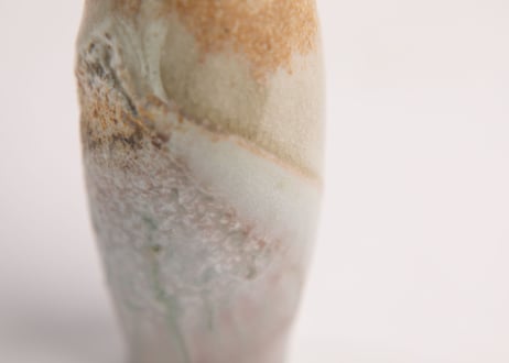 自然釉窯変一輪挿　Natural ash glaze kiln-change single-flower vase　R8-220