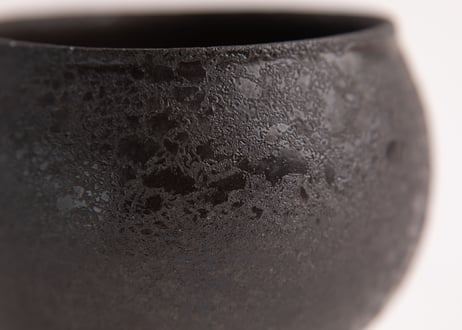 黒シボ旅茶盌　Black Pebbled-Textured Travel Matcha Bowl　R7-075