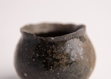 自然釉小壷　Small Jar with Natural Ash Glaze　F7_52