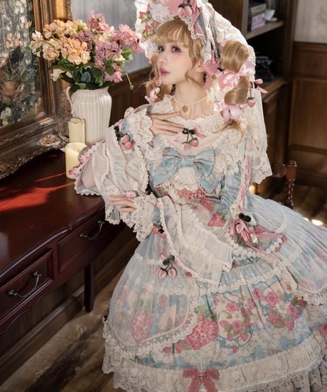 「Porcelain Strawberry」ドレス、ボンネット、他【11/13まで】ロリータ