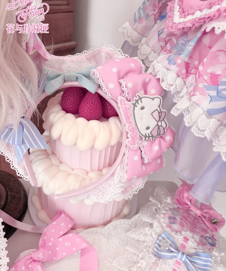 「花箱×サンリオ」Hello Kittyリボン エプロン、ボンネット、バブーシュカ、他【10/10まで】ロリータ