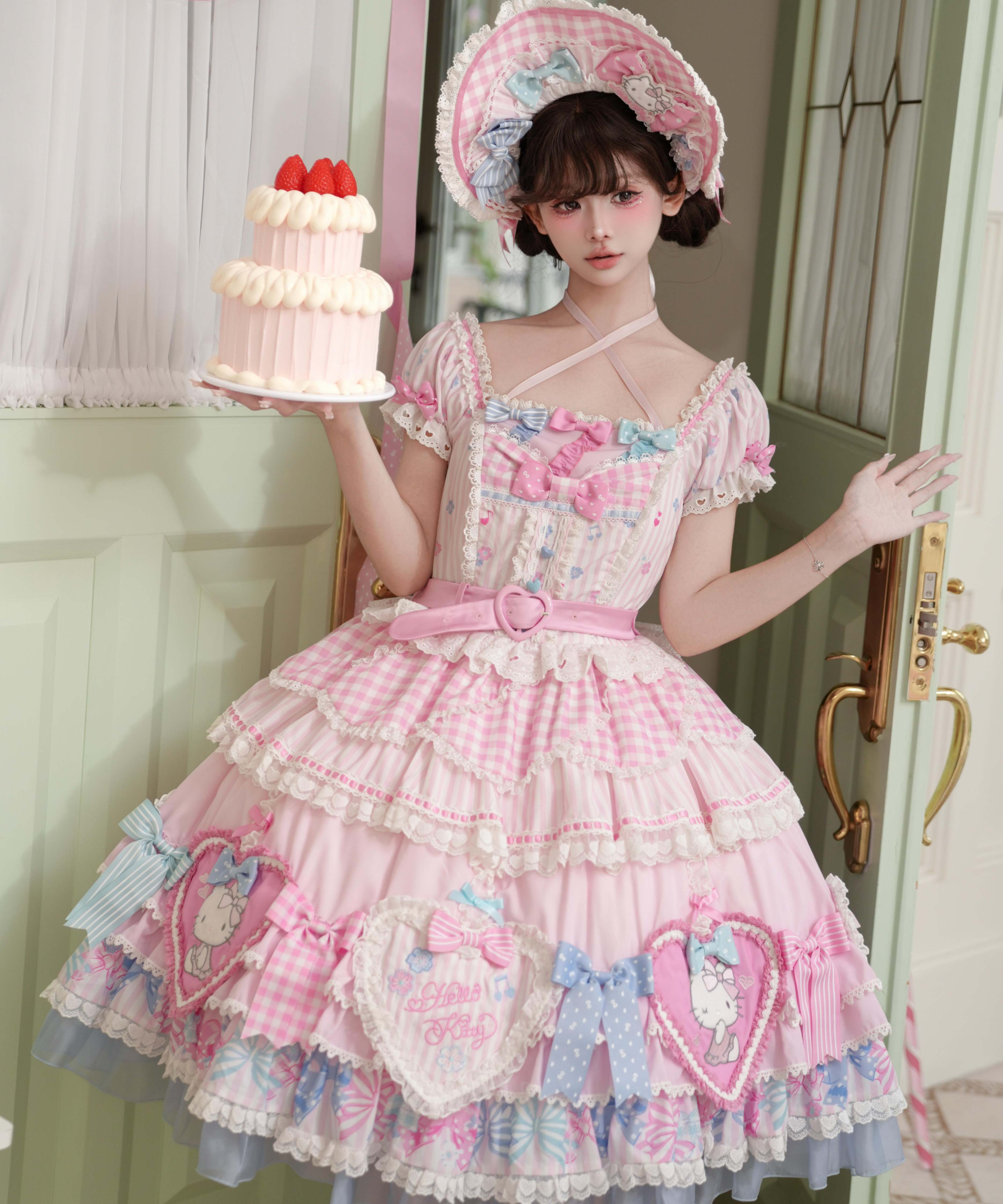 花箱×サンリオ」Hello Kittyリボン 無地ワンピース【10/10まで