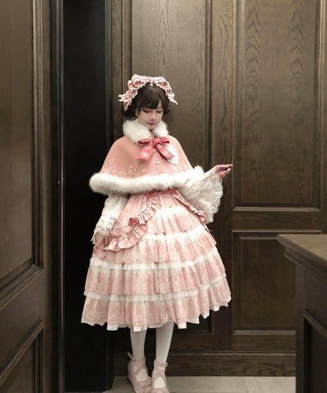 「雪国へようこそ！」ファー付きミニケープ、カーディガン【9/28まで】ロリータ