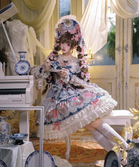 「Porcelain Strawberry」ドレス、ボンネット、他【11/13まで】ロリータ