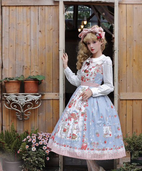「Strawberry Manor」ロングジャンパースカート【12/29まで】ロリータ