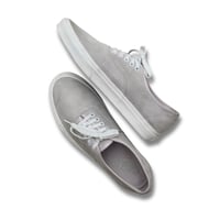 USED ”VANS” AUTHENTIC (PIG SKIN SUEDE / HEIQ ECO DRY)