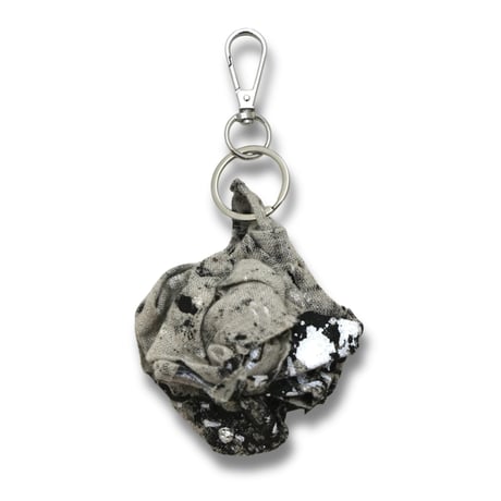 "TAICHI WATANABE" GOMI KEYCHAIN #02