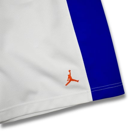 USED "NIKE / JORDAN" BASKET BALL SHORTS