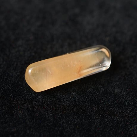 アンフィボールインクォーツ Amphibole in Quartz N038