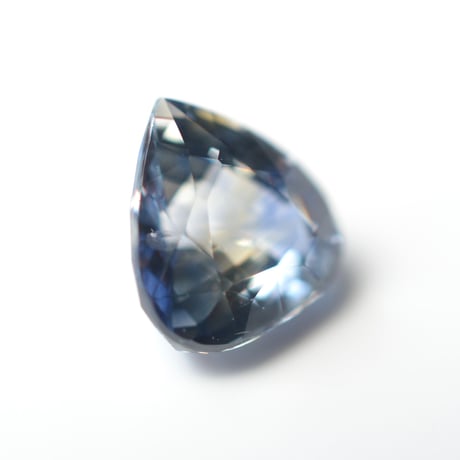 バイカラーサファイア Sapphire 009