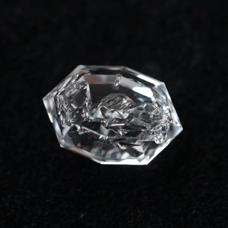 【自社研磨カット】ネガティブクリスタルインクォーツ Negative Crystal in Quartz 012