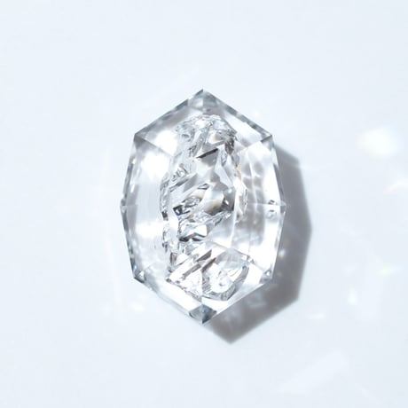 【自社研磨カット】ネガティブクリスタルインクォーツ Negative Crystal in Quartz 012