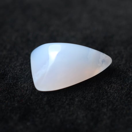 ブルーカルセドニー Blue Chalcedony N001