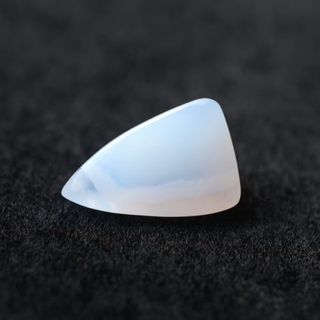 ブルーカルセドニー Blue Chalcedony N001