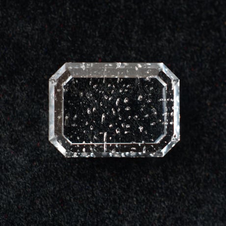 【自社研磨カット】ネガティブクリスタルインクォーツ Negative Crystal in Quartz 011