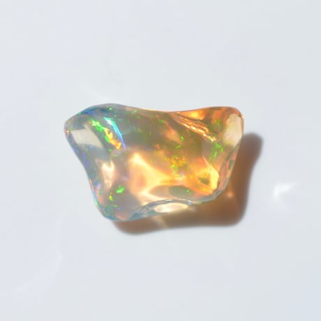 ファイヤーオパール Fire Opal 010