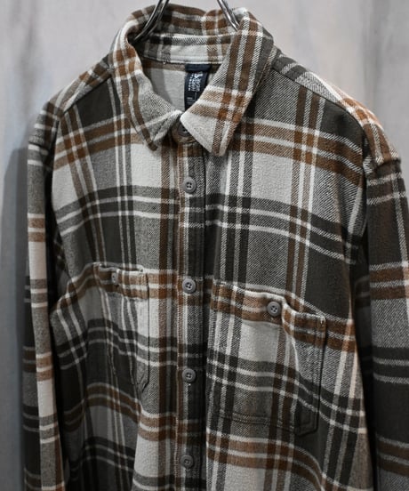 Mountain Hardwear Heavy Flannel Shirt -22