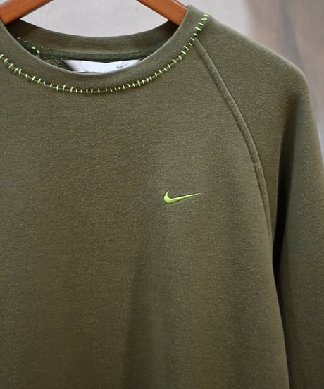 Customized Nike Raglan Sleeve Sweatshirt