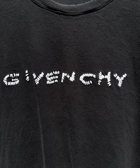 Givenchy T-Shirt  -31