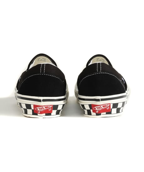 VANS PREMIUM LX Classic Slip-On 98 Chckrbrd Sidewall Black/Marshmallow