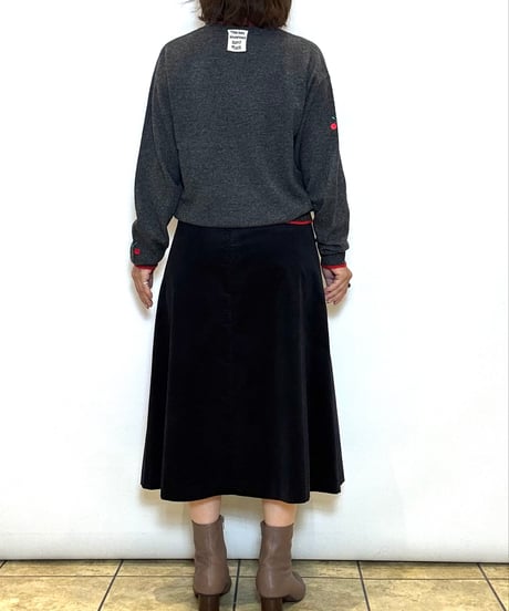 【PLUS PLUS／プラスプラス】チェリー刺繍カシミヤプルオーバー