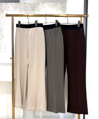 【Lallia Mu／ラリアムー】スムースポンチフレアパンツ