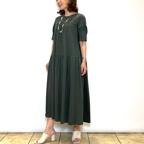 【couvee／クベ】ティアードカットワンピース