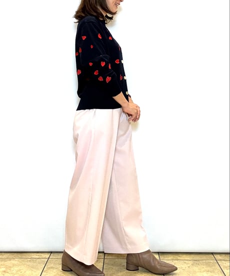 【PLUS PLUS／プラスプラス】ハート刺繍カーディガン