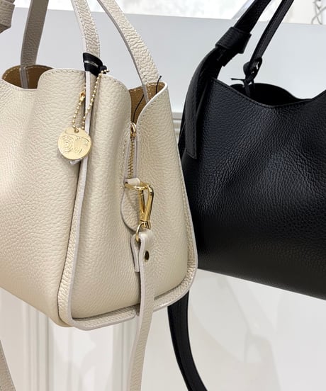 【atelier brugge×LAURA DI MAGGIO】2WAYスクエアショルダーバッグ
