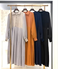 【ATELIER SIX／アトリエシックス】ニット＋プリーツドッキングワンピース