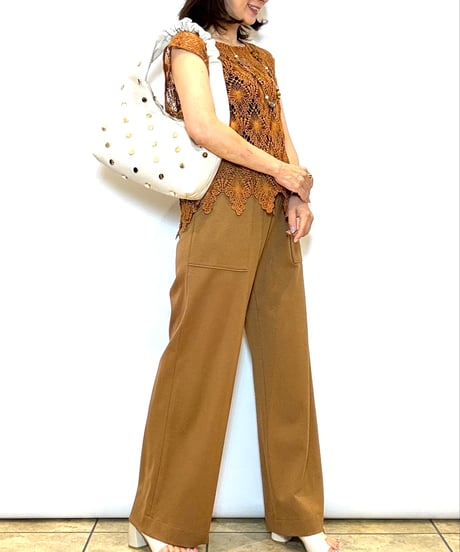 【atelier brugge×LAURA DI MAGGIO】レザースタッズワンショルダーバッグ