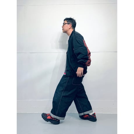 STUMPSTAMP NON PADDED TYPE MA-1 "BLACK × WINE RED"