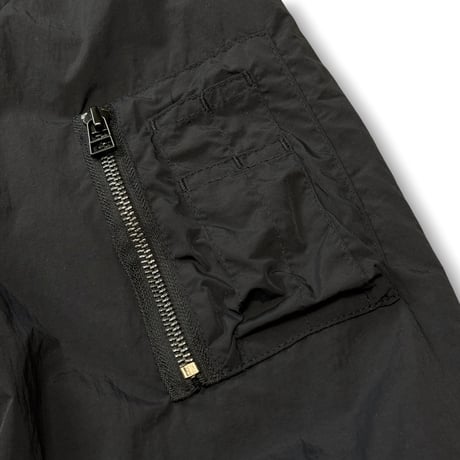 STUMPSTAMP NON PADDED TYPE MA-1 "BLACK × WHITE"