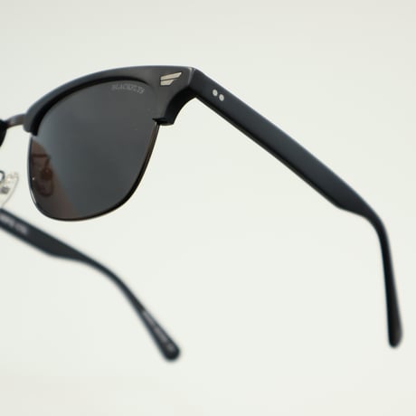 BLACK FLYS ブラックフライ FLY DESMOND LARGE フライデズモンドラージ MATT BLACK－GUNMETAL/GREY