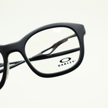 OAKLEY オークリー Neoture ネオチュア OX8204D