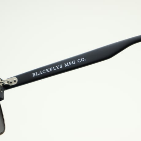 BLACK FLYS ブラックフライ FLY DESMOND LARGE フライデズモンドラージ MATT BLACK－GUNMETAL/GREY