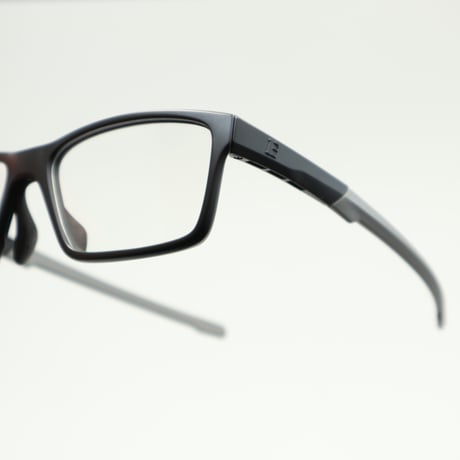 Invictus Eyewear / IE001-0103V Matte Black x Grey インビクタスアイウェア